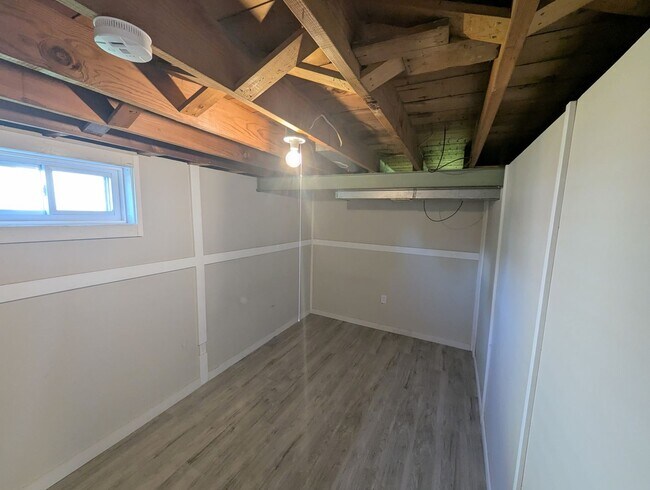 Building Photo - Bellefontaine Bliss