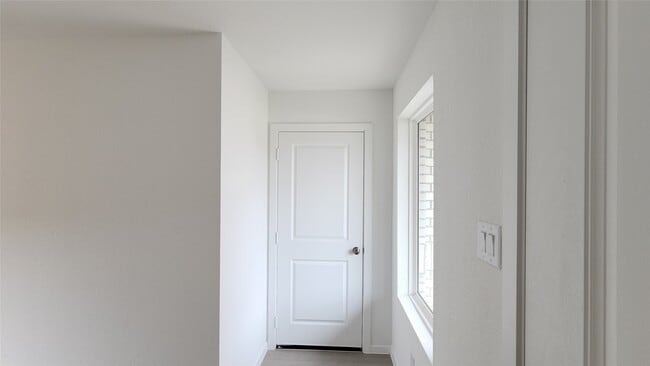 Building Photo - 16815 Old Wagon Wy