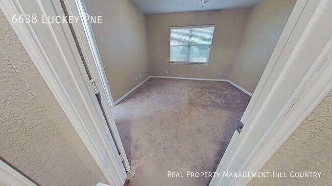 Building Photo - 6638 Luckey Pine