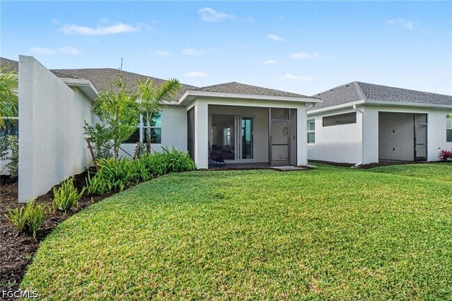 Building Photo - 44283 Panther Dr