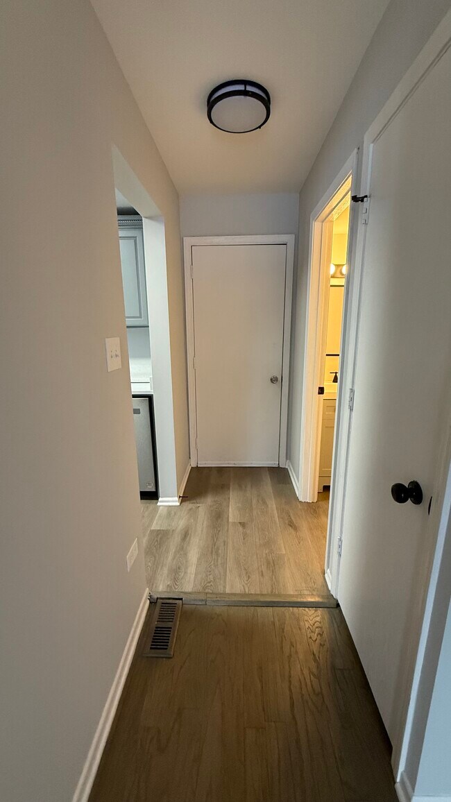 Building Photo - 3531 Princeton Ave