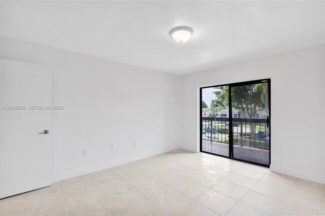 Building Photo - 13255 SW 88th Ln