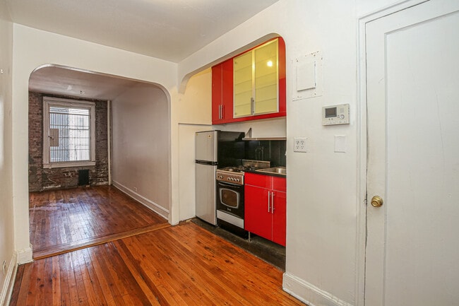 Building Photo - 363 3rd Ave