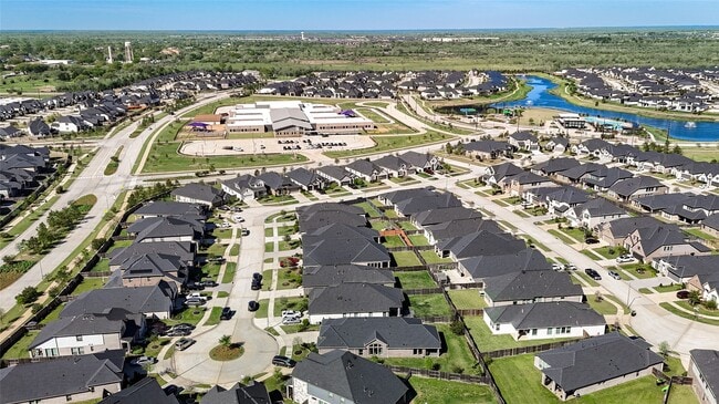 Building Photo - 29607 Sterling Knoll Dr