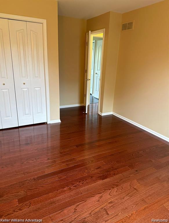 Building Photo - 45655 Larchmont Dr