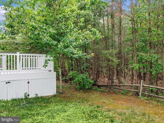 Building Photo - 10504 Sarah Landing Dr