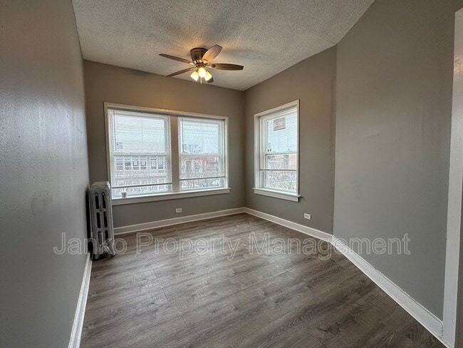 Building Photo - 6631 S Ellis Ave