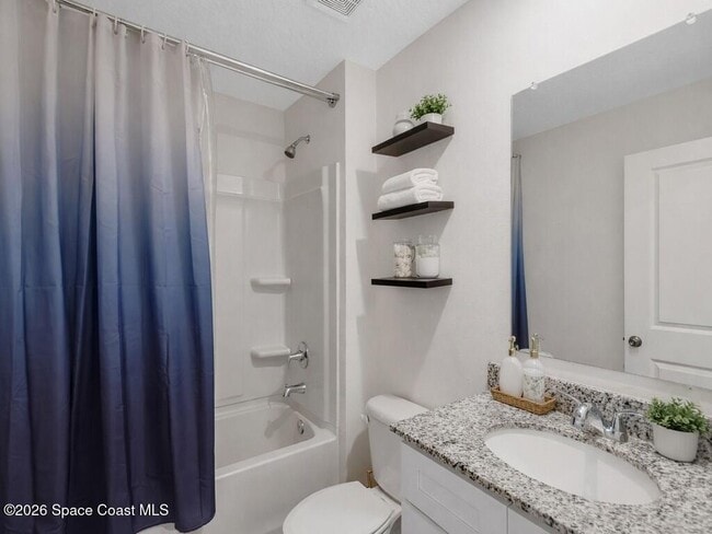 Building Photo - 301 Haines Rd SW