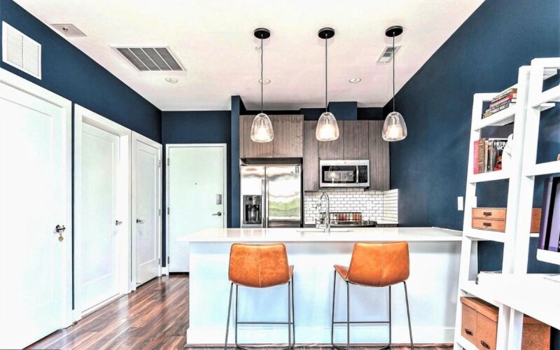 Building Photo - 1111 Orren St NE