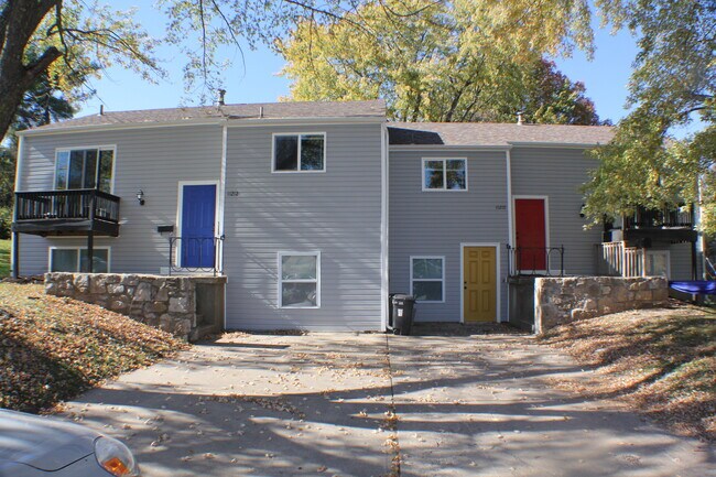 Building Photo - 11212 College Ave