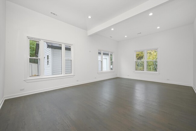 Building Photo - 9771 W 143rd St