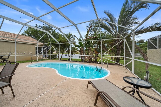 Building Photo - 7835 Rockport Cir