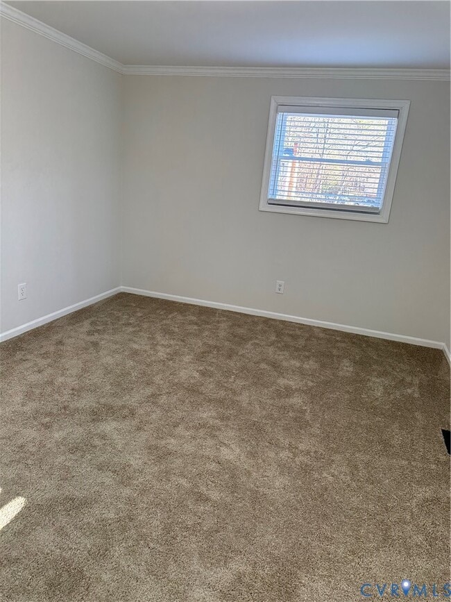 Building Photo - 9015 Covewood Rd