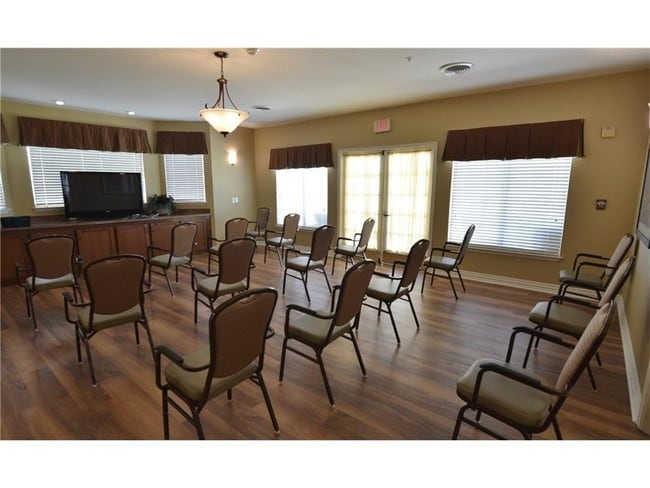 Building Photo - 355 W Westchester Pkwy