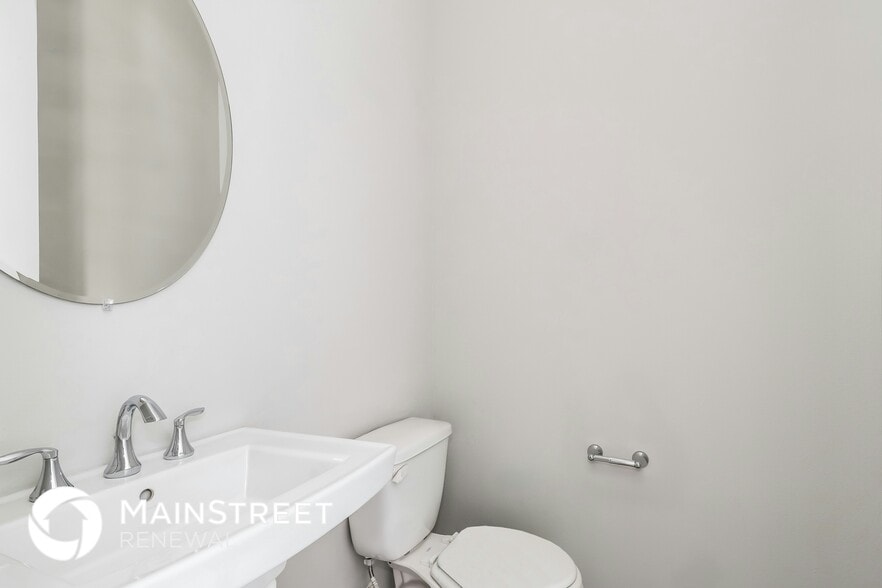 Building Photo - 5117 Pine Reach Dr