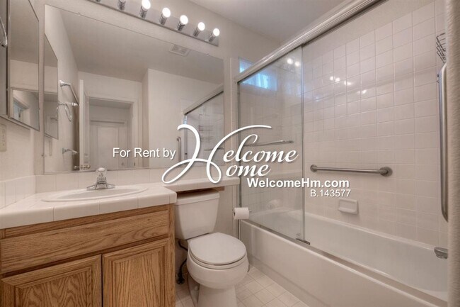 Building Photo - Single Level Home in Charming NW Reno Neig...