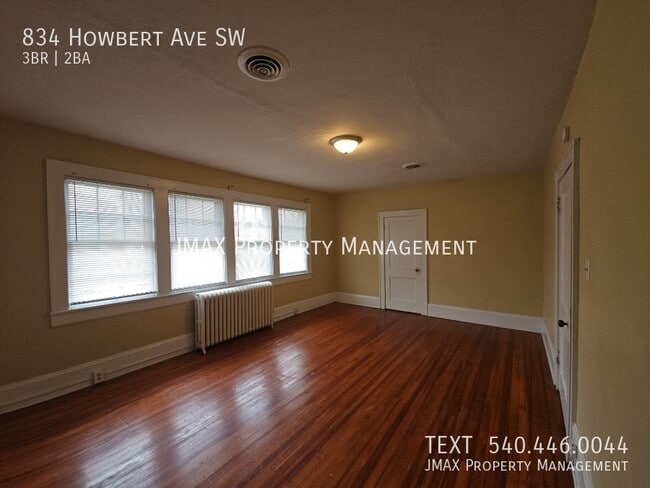 Building Photo - 834 Howbert Ave SW