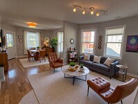 Building Photo - 16 Melbourne St