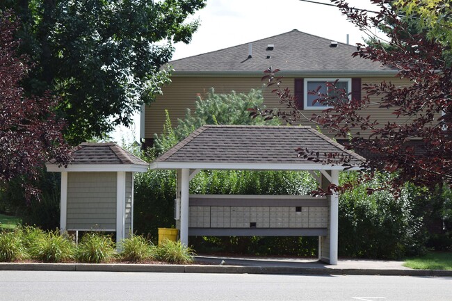 Building Photo - 3961 Brown Ave