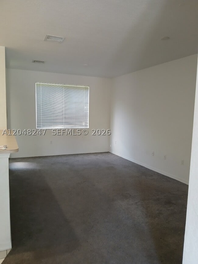Building Photo - 6059 SW 19th St