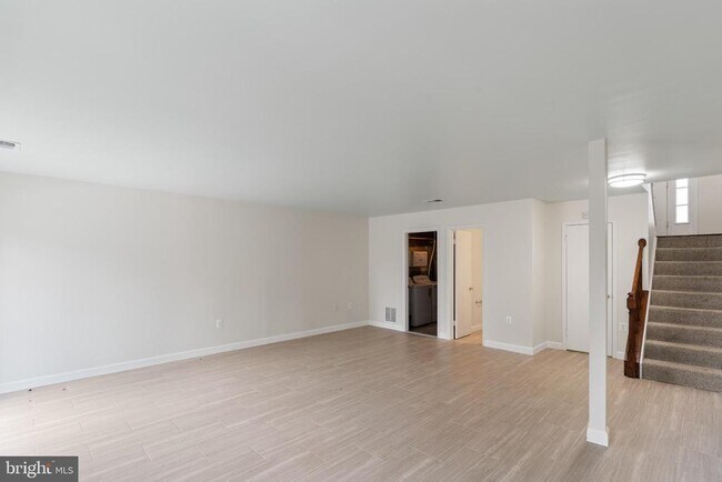 Building Photo - 5412 Wycklow Ct