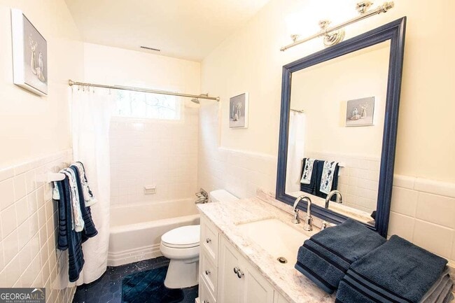 Building Photo - 3611 Cloudland Dr NW