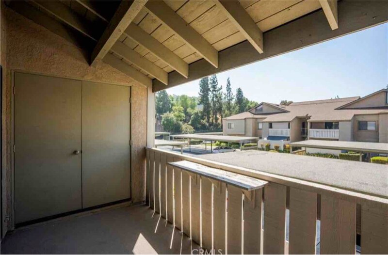 Building Photo - 6 Country Mile Rd