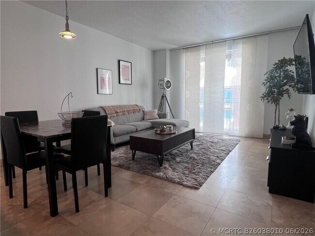 Building Photo - 7280 SW 90th St
