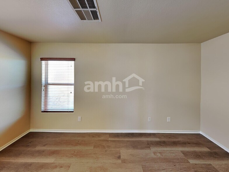 Building Photo - 7228 Childers Ave