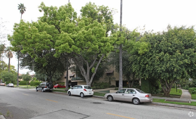 Building Photo - 518 S. El Molino Apartments