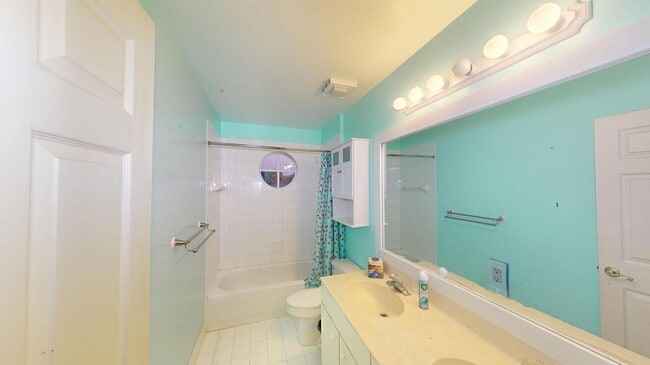 Building Photo - 1801 NW 49th Ave