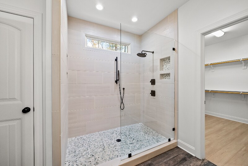 Building Photo - 73 Old Barn Way