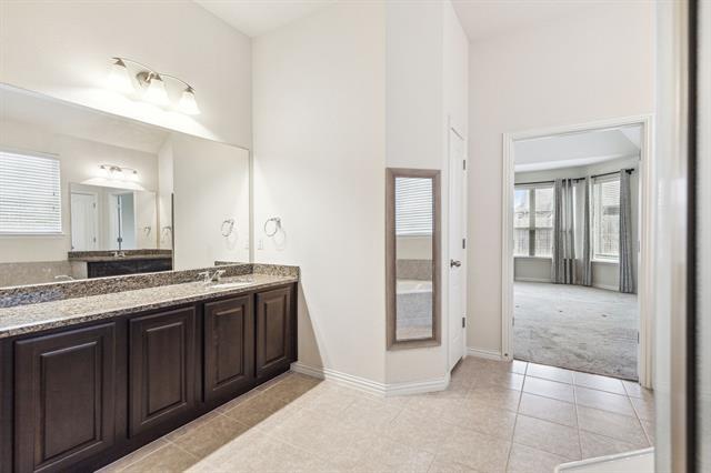 Building Photo - 6308 Meandering Creek Dr