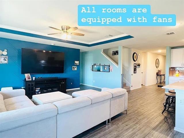 Building Photo - 16005 Sullivan Crk Dr