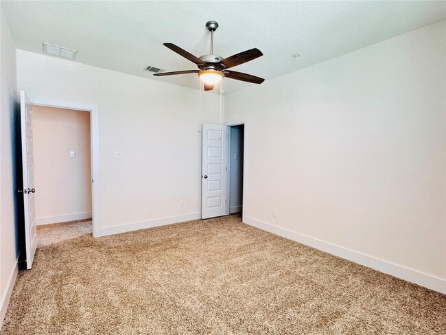 Building Photo - 2605 Brushwood Mdw