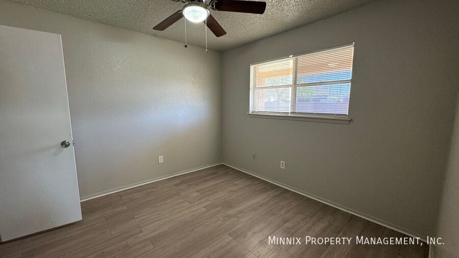 Building Photo - 2302 40th St