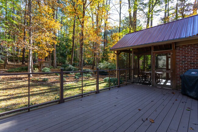 Building Photo - 5008 Wood Valley Dr