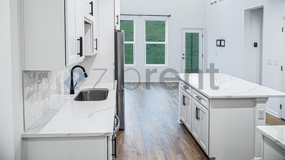 Building Photo - 612 Clb Vw Wy