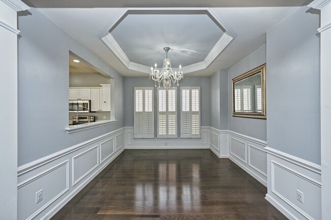 Building Photo - 1527 Gesshe Ct