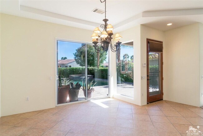 Building Photo - 78807 Breckenridge Dr