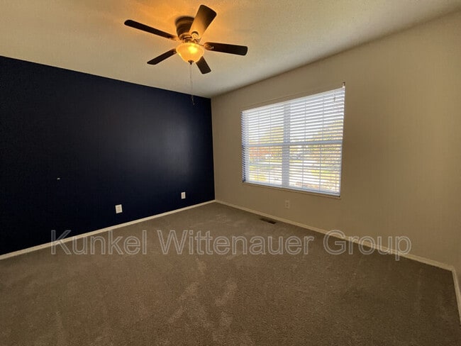 Building Photo - 329 Ring of Kerry Dr