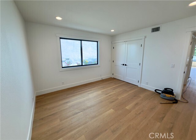 Building Photo - 232 Fairview St