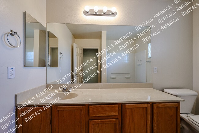 Building Photo - 21004 N Sansom Dr