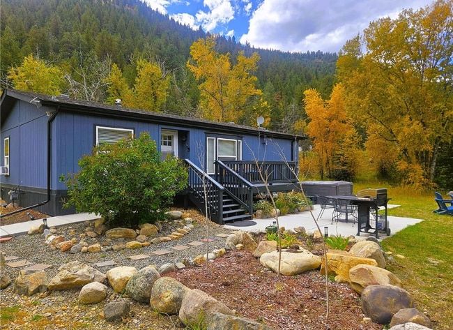 Building Photo - Clear Creek Escape: Private Half-Acre Moun...