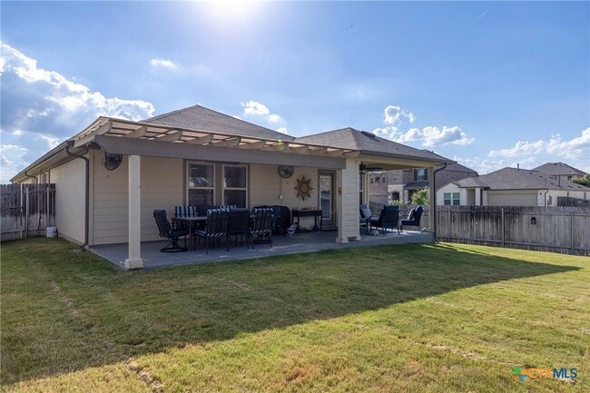Building Photo - 6045 Teodoro Bend