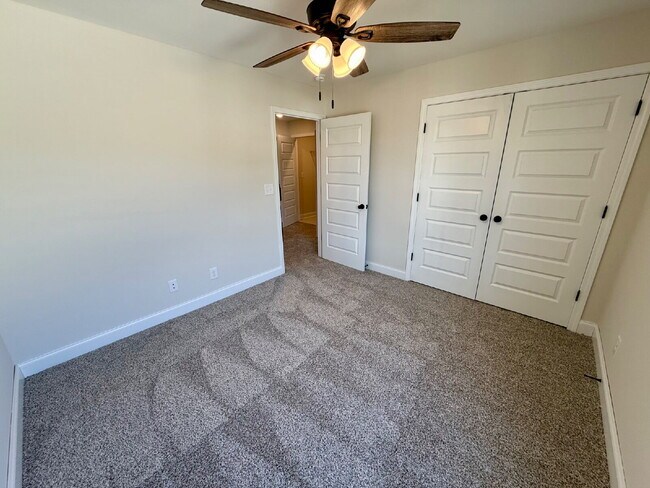 Building Photo - 174 Dewberry Rd