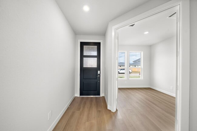 Building Photo - 21531 Eads Crk Dr