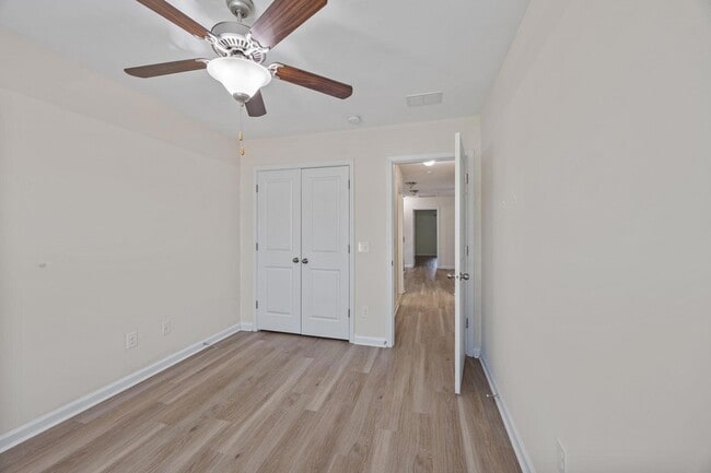 Building Photo - 8988 Cat Tail Pond Rd