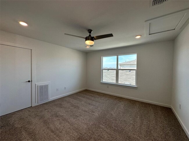 Building Photo - 8011 Linda Michelle Ln