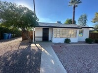 Building Photo - Vintage Ranch Home